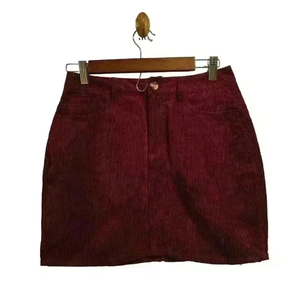 P7050 burgundy corduroy  mini skirt size small